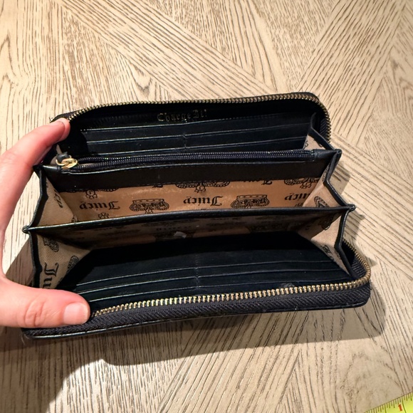 Vintage Juicy Couture Wallet Black Crown Velour Scottie Long Y2K Card ID 8" x 4" - Picture 5 of 8